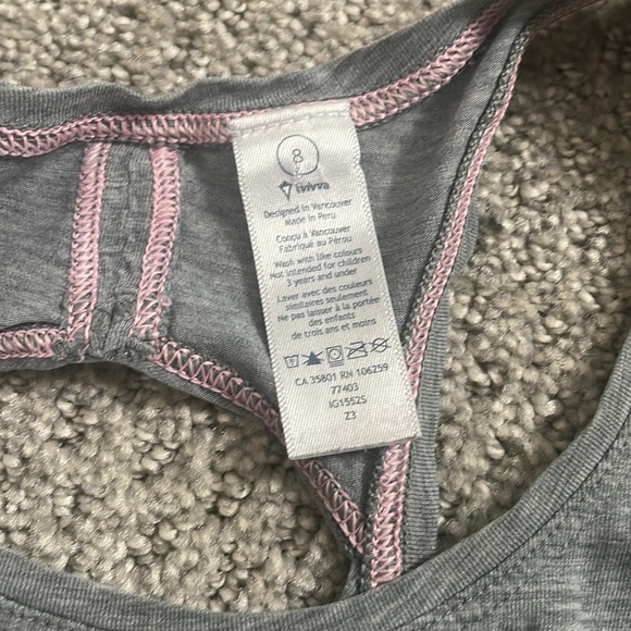 RARE IVIVVA TANK TOP NOT SOLD ANYMORE BY IVIVVA - Picture 2 of 4